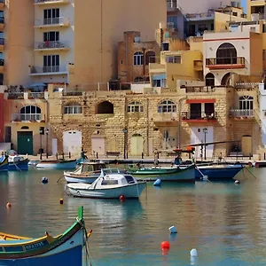 Bookarest Malta Malte