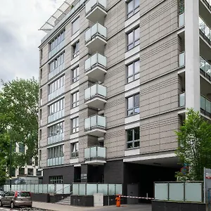 apartamenty-powisle.warsawhotelspoland.com/